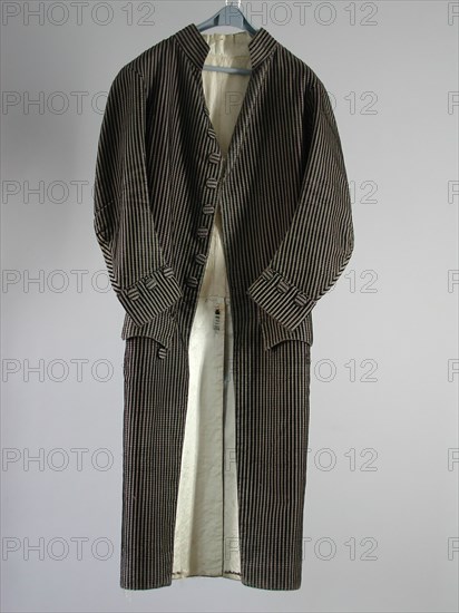 Men's suit, consisting of jacket and shorts of striped black-brown velvet and lilac silk, skirt coat jacket shorts trousers suit