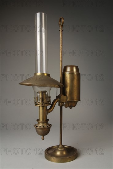 Table lamp, study lamp on high column with supporting eye, desk lamp lamp illuminant brass glass iron metal, Table lamp or desk