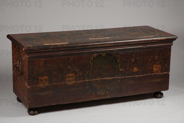 Oak archives or guild chest of the Rotterdam baker's guild, archive coffin guild chest coffin cabinet furniture furniture