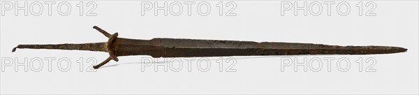 Blade and baffle plate of kidney dagger with double-edged blade, kidney dagger dagger knife stab weapon weapon fragment founding