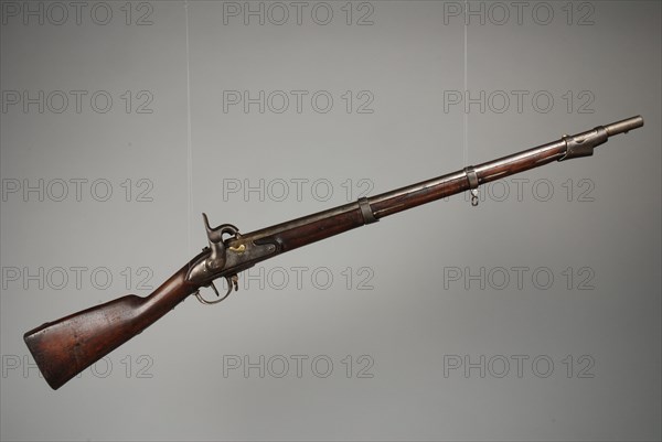 Sapper's gun M1815 or percussion gun with ramrod and bayonet, used by the boys of the Gereformeerde Weeshuis, Rotterdam, rifle