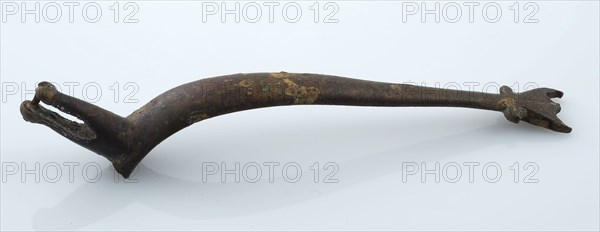 Part of modified bronze horseshoe, horseshoe soil found bronze copper metal, w 1,3 cast sawn riveted Part of bronze horseshoe U