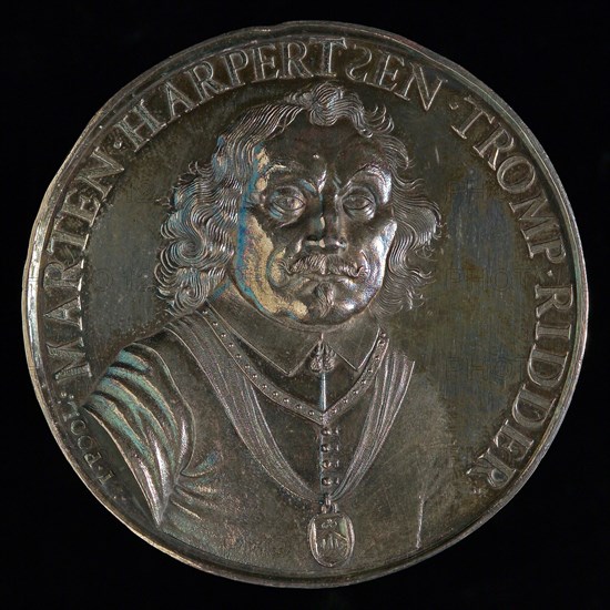 design: Jurriaen Pool, Medal on the death of Maarten Harpertszoon Tromp, death certificate penny footage silver, bust M.H. Tromp