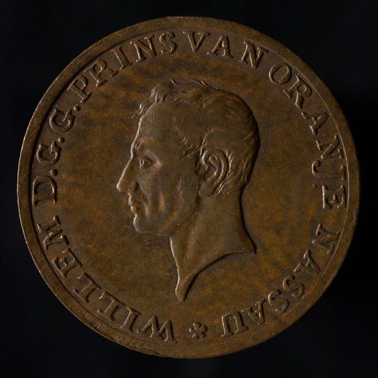 's Rijks Munt, Medal on the inauguration of William I, Prince of Orange, as sovereign prince, sprinkling penny imagery bronze