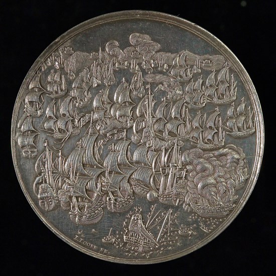 J. Looff, Medal on the naval battle at Duins on 16 September 1639, penny footage silver, the naval battle, signed Duins Ex