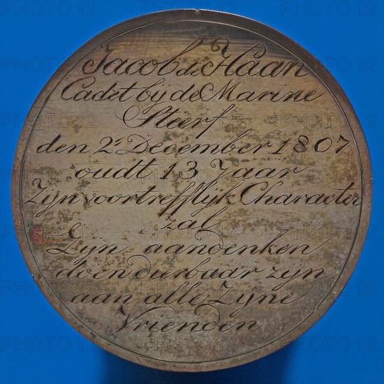 Medal on the death of Jacob de Haan, cadet with the Dutch Navy, died at the age of 13 in 1806, death certificate medal silver