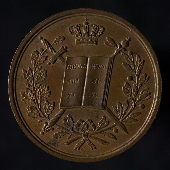 Medal on the inauguration of King William III in 1849, medallion bronze bronze medal 2,3, Opened book with text