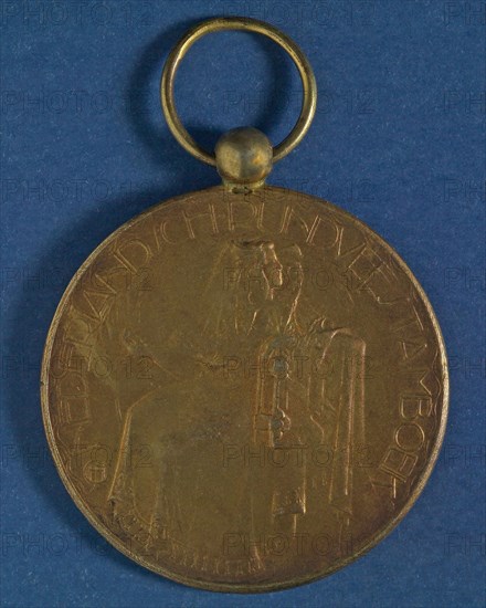 N.V. Koninklijke Nederlandsche Edelmetaalbedrijven Van Kempen, Begeer en Vos, Price medal of the Nederlandsch Rundvee Studbook