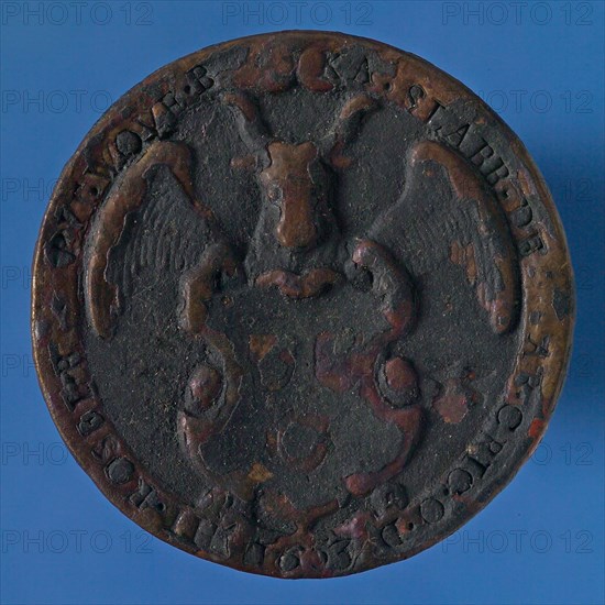 Medal Sint-Lucasgilde Middelburg, medallions bronze bronze figure 4,2, winged ox holding the St. Lucas shield unreadable Zeeland