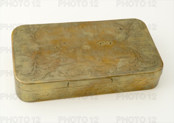 Tobacco box with Den Lantman guards as in Stee Voor Stadt and Land and Vreijhijt, tobacco box holder iron copper, cast copper