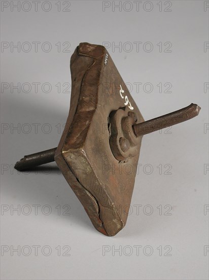 Two-piece bronze mold for side of an object, possible box, ink set or tobacco box, cast molding tool tools base metal bronze