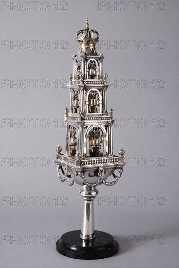 Silversmith: Hendrik Vrijman, Ornamental tower for thorarol, three floors in the shape of the superstructure of the tower