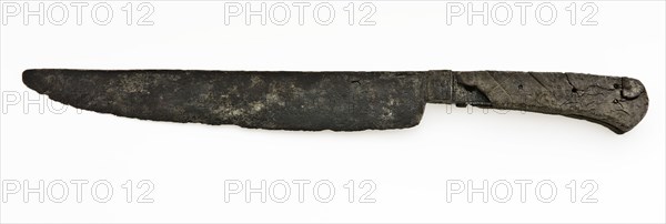 Large knife with wooden handle, knife kitchen utensils soil find iron wood metal, total, lift, blade, forged Large knife