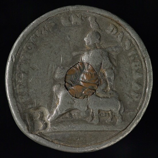 BroodMedal Gereformeerde Diaconie 1777, bread penny penny swap lead copper metal, indistinct image (pile loaves?), REFORMED