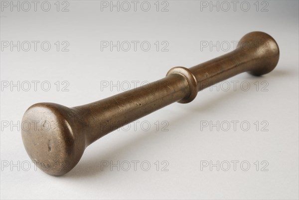 Bronze pestle, pestle tools equipment bronze, die-cut Pestle: round stem with ring shaped node in the middle.