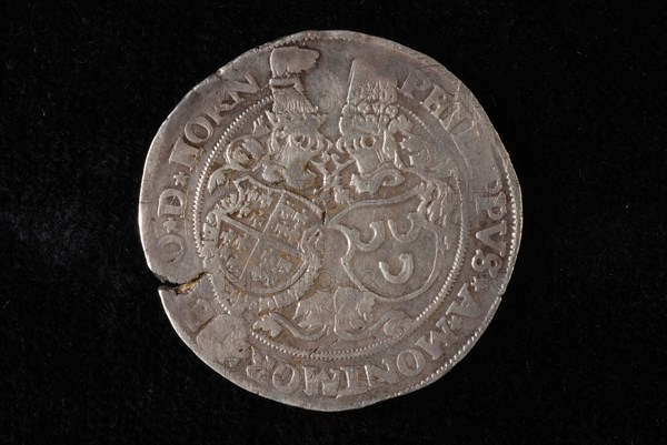 Horne, thaler, beaten in Weert under Philips van Monmorency (1540-1568), thaler coin money swap silver, St. Martinusdaalder van