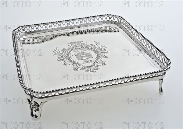 Rudolph Sondag, Silver leaf, with engraving of the Rotterdam bread, pies and cuckoo's guild, tray tray holder silver, Cabaret