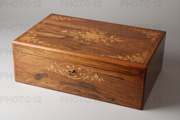 Wooden writing box with flower decoration, inside writing surface, storage compartments and two ink bottles, writing box box