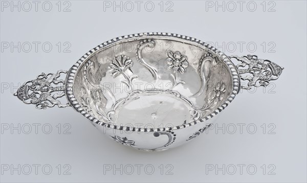 Silversmith: Andreas Cornelis Muller (1728 - 1818), Silver dish, pop bowl bowl tableware holder silver, Silver pop bowl