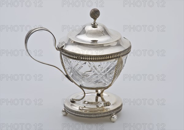 J.J.J. Peeters, Mustard pot, loose facetted glass inner box with silver frame, mustard pot pot crockery holder silver glass