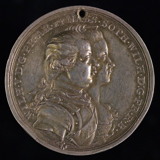 Medal on the preserved peace in Delfshaven, penning footage silver, 12,45 gram, busts prince Willem V and princess Wilhelmina