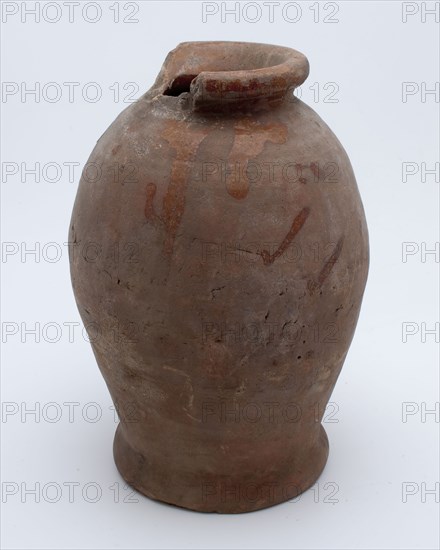 Pottery pot on stand, baluster shape, used in the sugar industry, sugar bowl pot holder soil find ceramic earthenware glaze lead