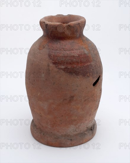 Pottery pot on stand, baluster shape, was used in the sugar industry, sugar pot pot holder soil find ceramic earthenware glaze