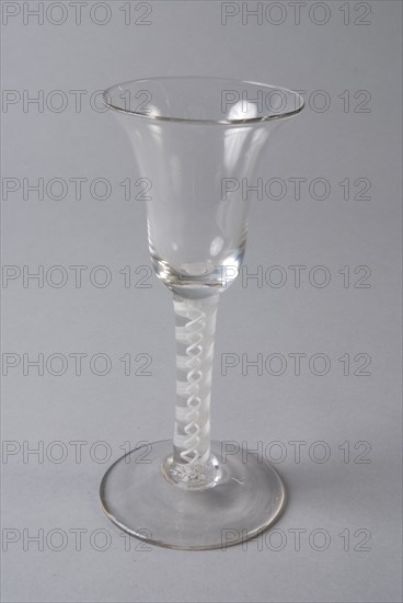 Chalice, sling glass, wine glass drinking glass drinking utensils tableware holder glass lead glass, free blown and shaped glass