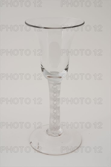 Chalice, pendulum glass, wine glass drinking glass drinking utensils tableware holder glass lead glass, gram free blown