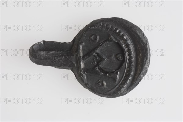 Linen lead with teasel, weapon of Augsburg, cloth seal hallmark ground find lead metal, poured beaten Linen lead