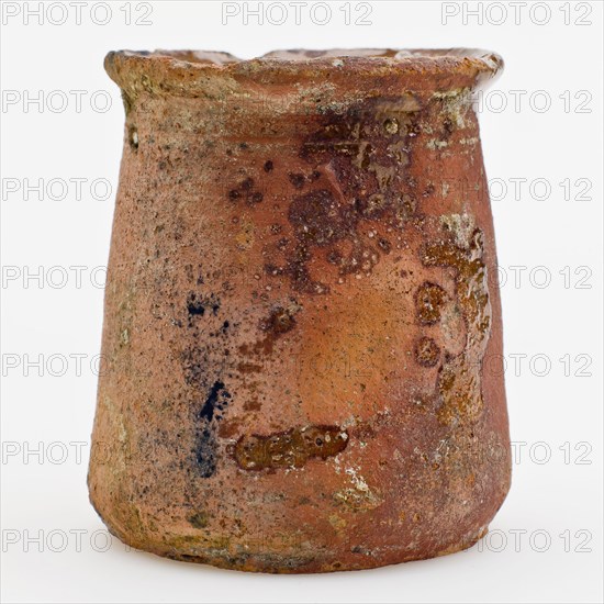 Pottery ointment jar, conical model, red shard, internally glazed, ointment jar pot holder soil find ceramic earthenware glaze
