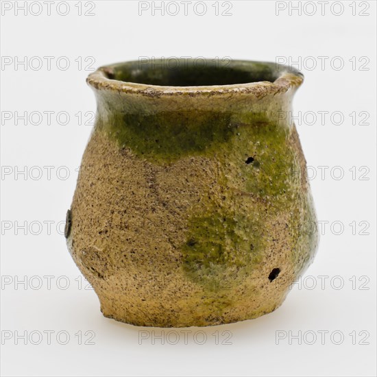 Pottery belly model ointment jar, gray shard, dark green glazed, ointment jar pot holder soil find ceramic earthenware glaze