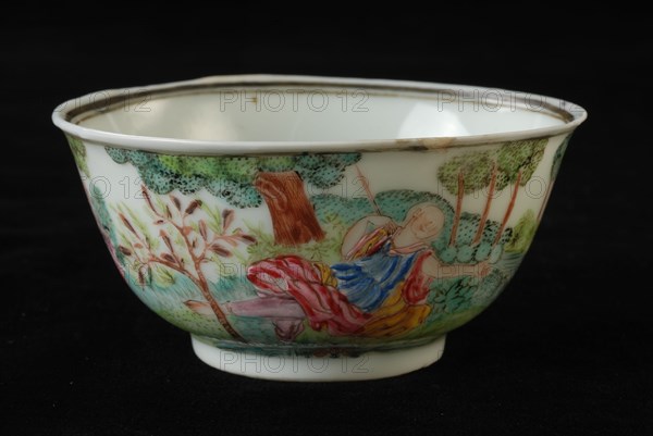 Cup of cup and saucer with lying woman and in bushes hidden man in landscape, cup and saucer drinking utensils tableware holder