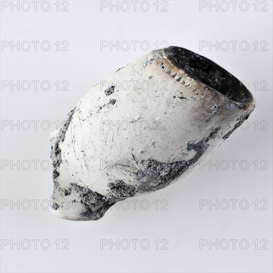 Clay pipe, unnoticed with smooth handle, clay pipe smoking equipment smoke floor pottery ceramics pottery, pressed finished