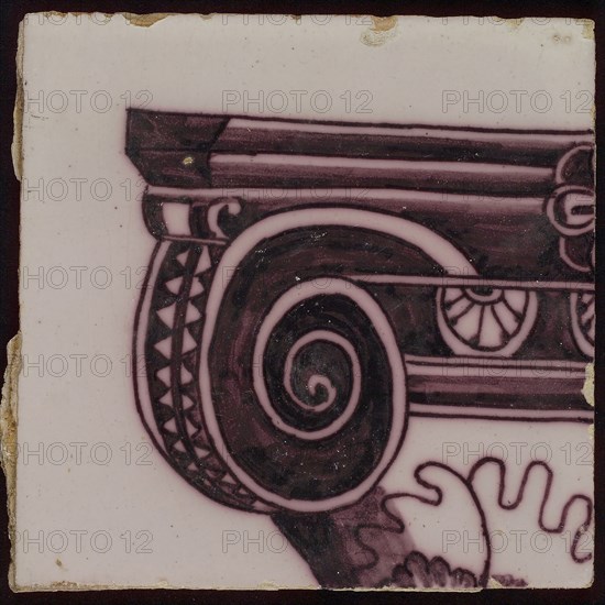 Tile of purple tile pilaster with twisted column with leaves of leaves, grapes, spiders, insects and bird, tile pilaster footage