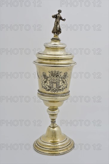 Silversmith: Lambert Fenema, Gilt silver cup with different weapons (Schieland, city arms Rotterdam and family arms mr. Elias