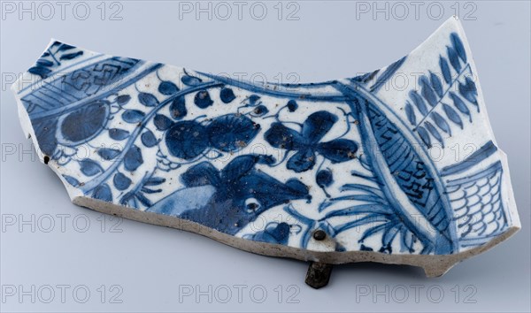 Fragment Chinese porcelain dish repaired with staples, plate dish crockery holder soil find ceramic porcelain brass copper metal