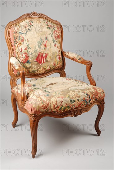Beechwood rococo armchair, armchair armchair chair wood furniture interior design wood beech wood wool silk brass, Tapisserie