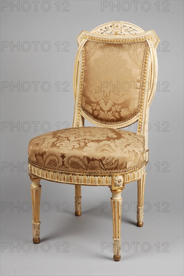 White painted, partly gilded Louis Seize chair, chair furniture furniture interior design wood beech lacquer gold leaf silk