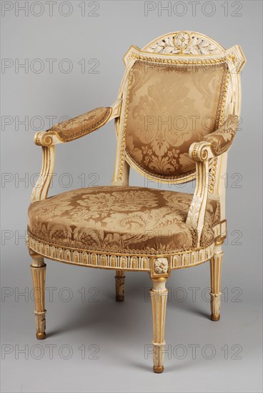 White painted, partly gilded Louis Seize armchair, armchair seat upholstered furniture interior design wood lacquer gold leaf