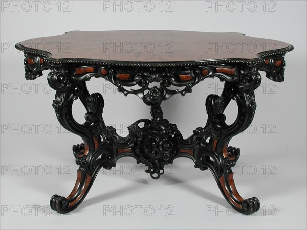 Fa. Johann Diedrich Schmidt & Co. en Cord Heinrich Schmidt, Neo-rococo table, coffee table? table furniture interior design wood