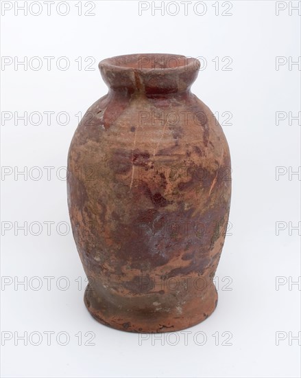 Pottery pot on stand, baluster shape, used in the sugar industry, sugar bowl pot holder soil find ceramic earthenware glaze lead