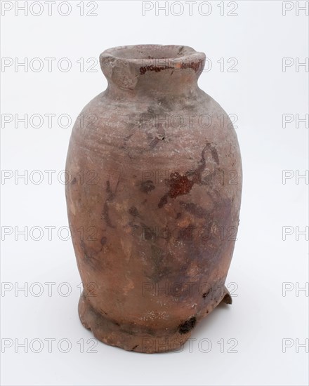 Pottery pot on stand, baluster shape, used in the sugar industry, sugar bowl pot holder soil find ceramic earthenware glaze lead