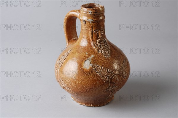 Stoneware barb jug, small and round ball with beard, portrait medallions and acanthus leaves, Bartmann juggejug tableware holder