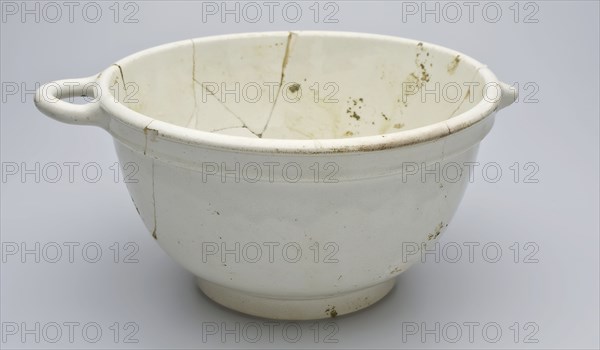 Deep pap bowl on stand with two lying ears, industrial white goods, porcelain crockery holder earthenware ceramic earthenware