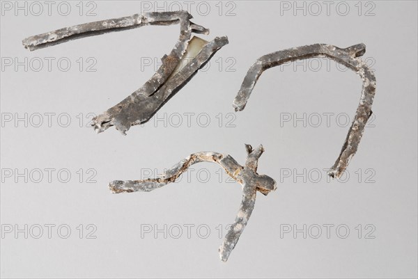 Three fragments of lead frame of stained-glass windows, window glass building material soil find glass lead metal, w 1.1 cast