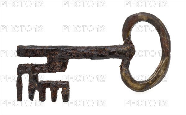 Iron key, kidney-shaped handle, beard with six teeth, key iron commodity founding iron metal, forged sawn iron key. Kidney