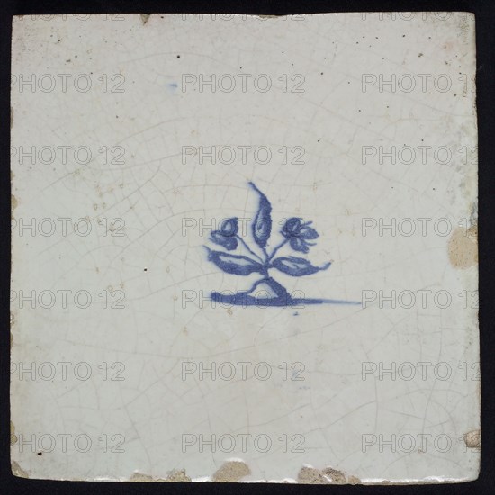 Flower tiling, flowering plant with two flowers, blue decor on white ground, no corner filling, wall tile tile sculpture ceramic