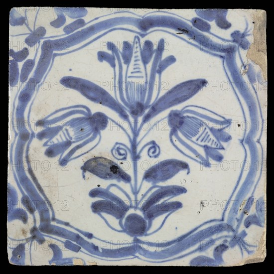 Flower tiling with three-tier in braces, blue decor on white ground, angle filling voluten, wall tile tile sculpture ceramic