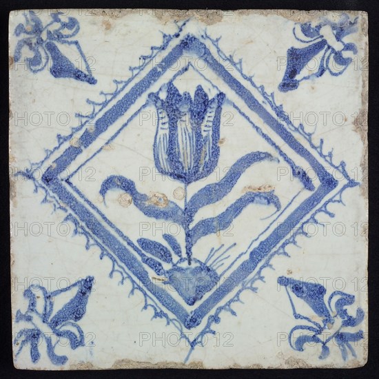 Flower tile with tulip in serrated square, blue decor on white ground, corner filling lily, wall tile tile sculpture ceramic